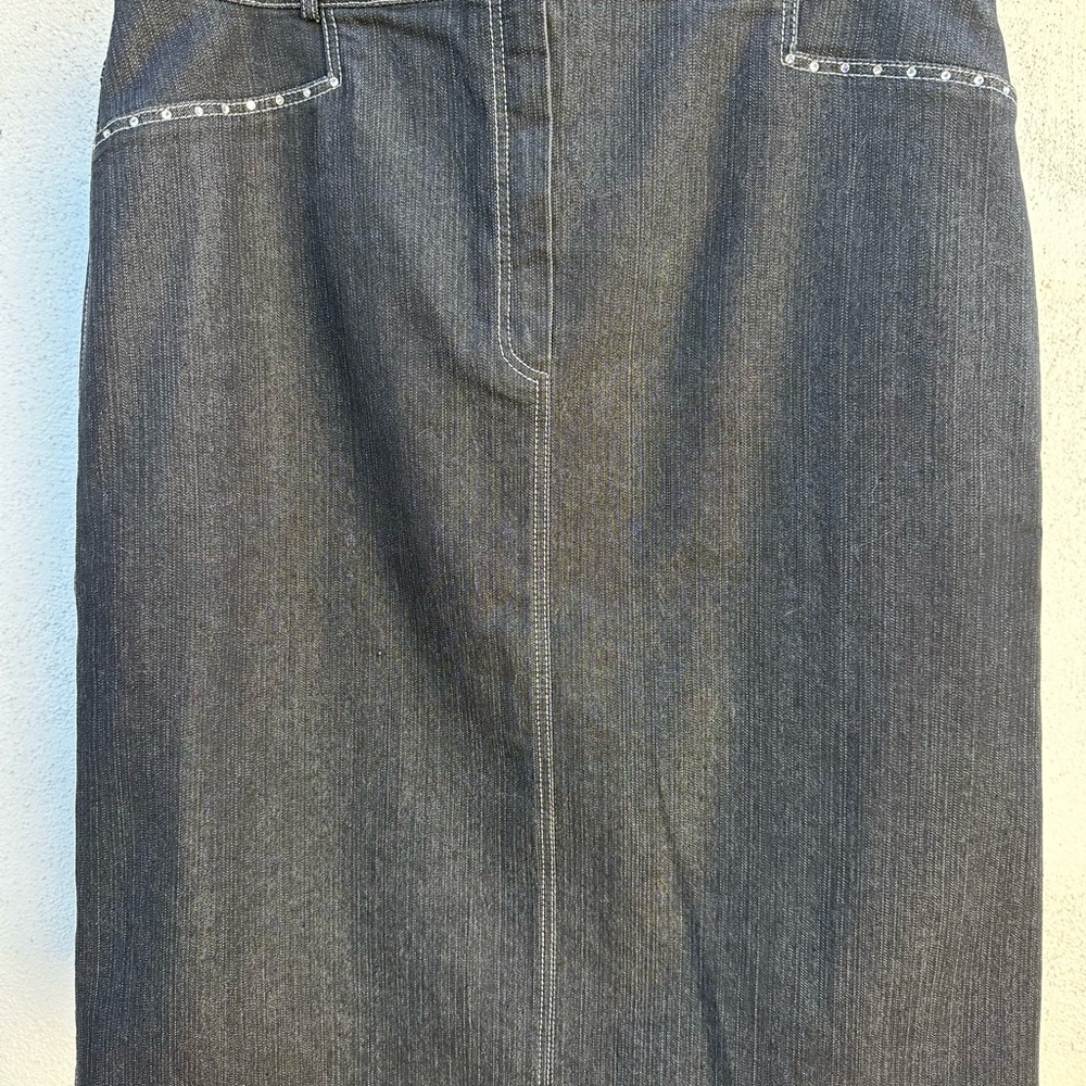 Your Sixth Sense Dark Wash Denim Pencil Skirt with Embellished Pockets